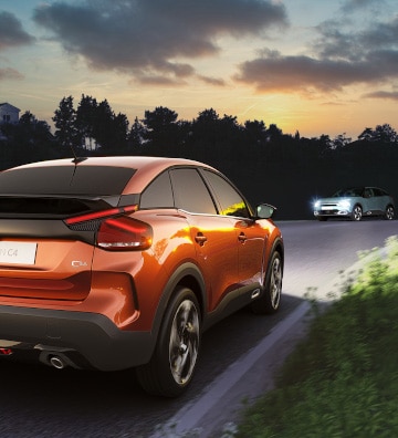 Спрацьовує затемнення фар Citroën C4, коли назустріч їде інший транспортний засіб